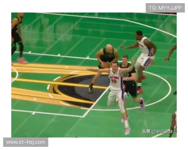 普理查德三分球如雨下砍下30分4篮板2助攻展现惊人实力 普理查德三分球如雨下砍下30分4篮板2助攻展现惊人实力